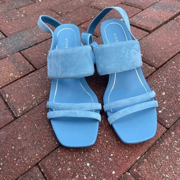 Vionic Sky Blue Yasmin Strappy Sandal Size 9.5